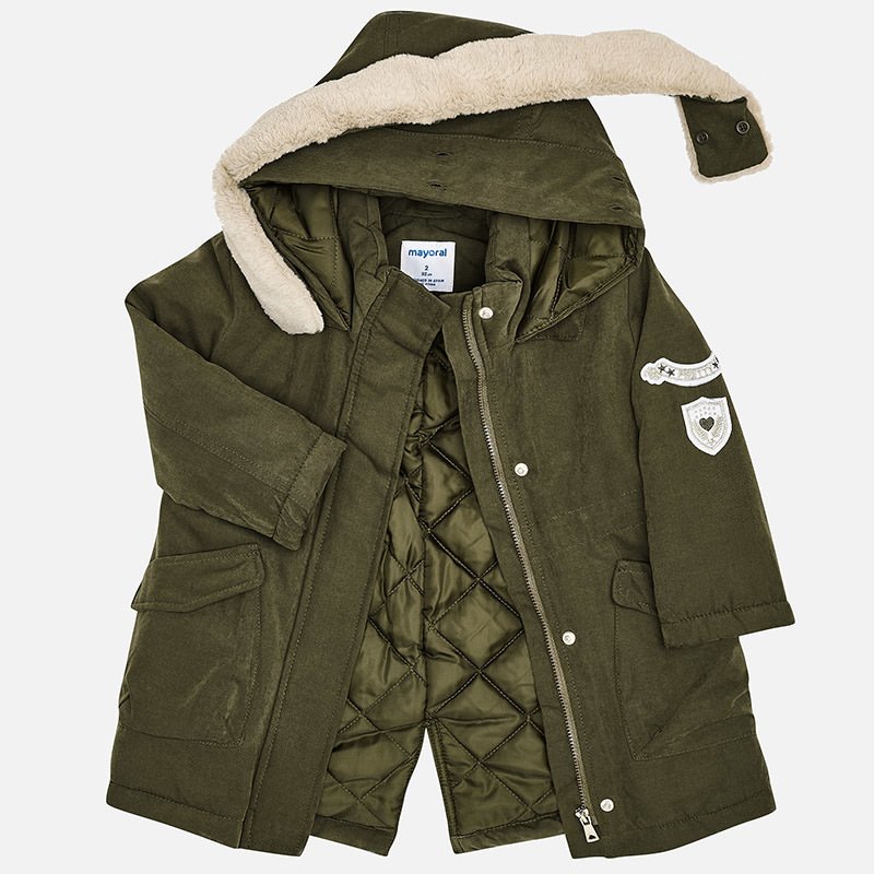 YEŞİL PARKA